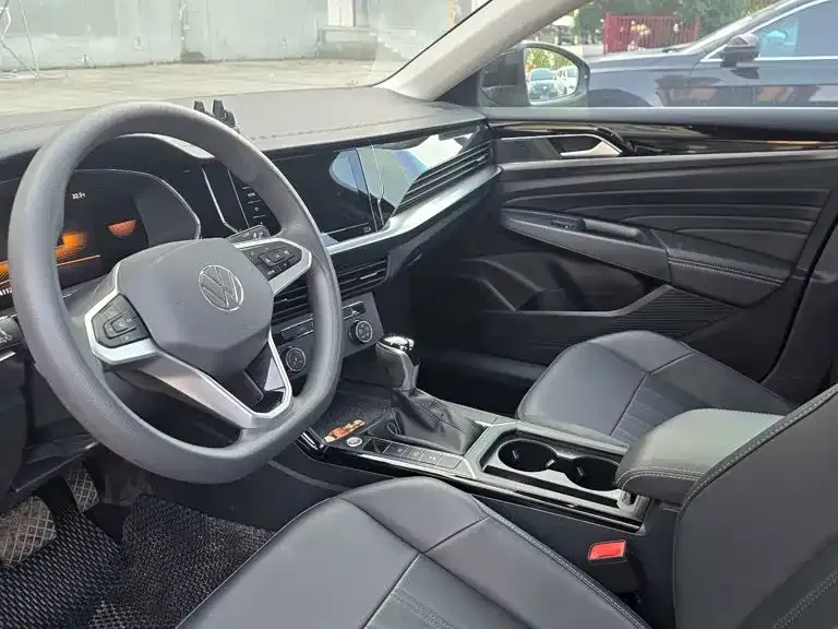 Volkswagen Passat — фото 3