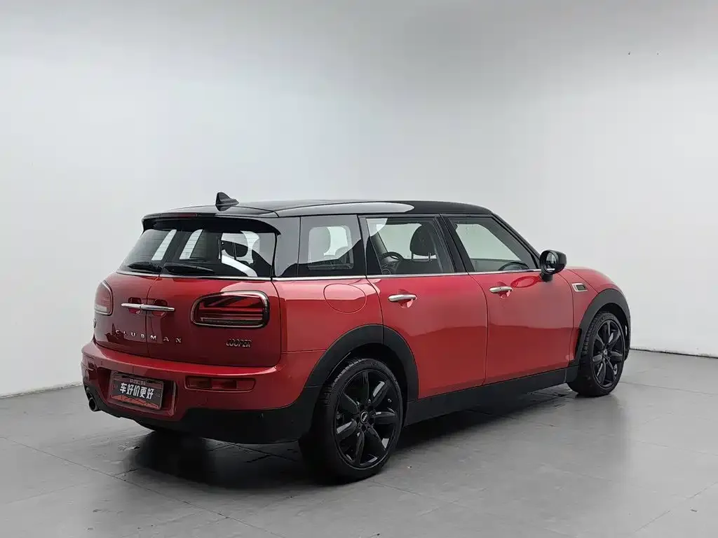 MINI Clubman — фото 2