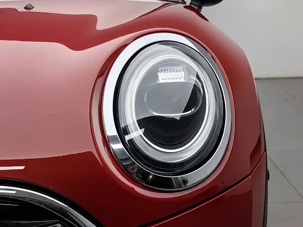 MINI Clubman — фото 5