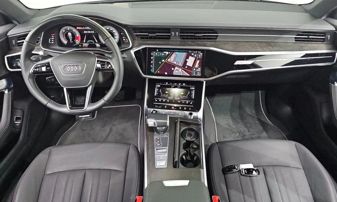 Audi A6 — фото 10