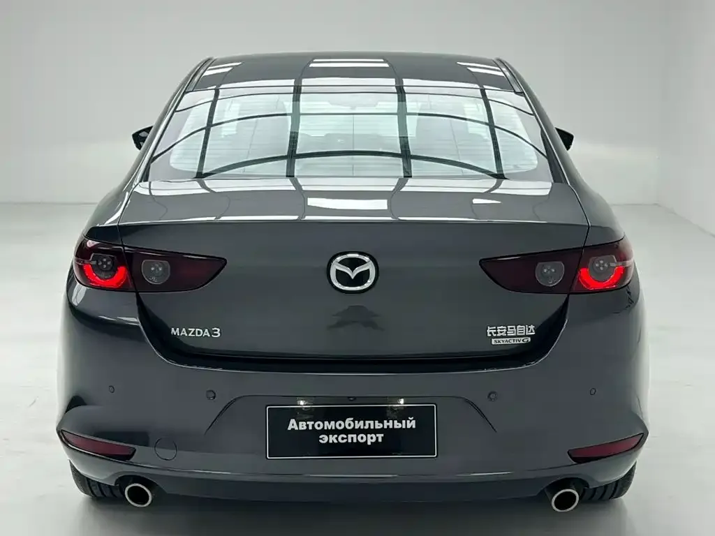 Mazda 3 Axela — фото 2