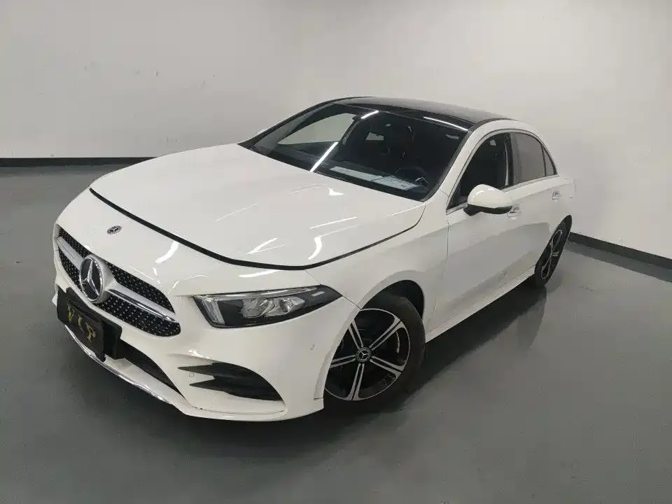 Mercedes-Benz A-Class — фото 1