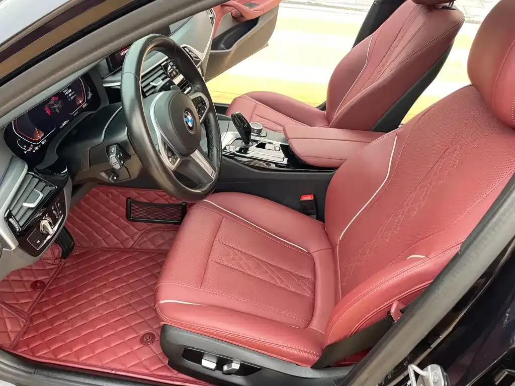 BMW 5 Series — фото 10