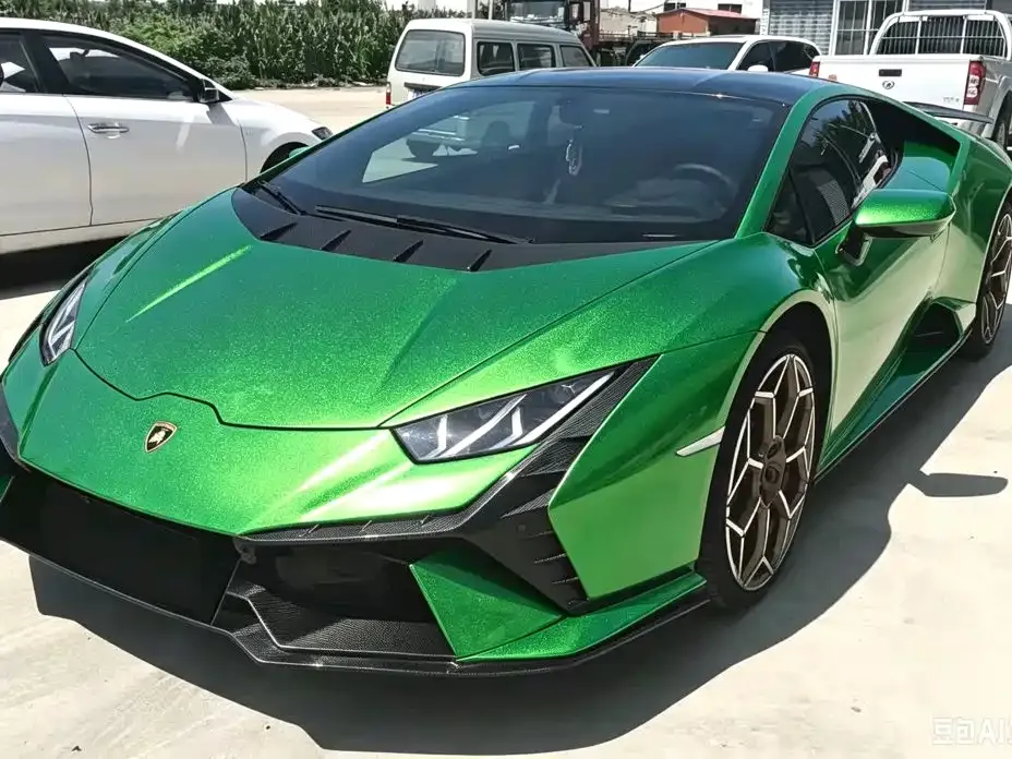 Lamborghini Huracan — фото 1
