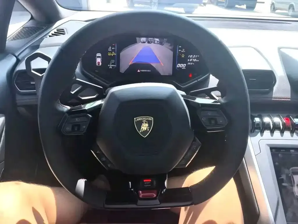 Lamborghini Huracan — фото 7