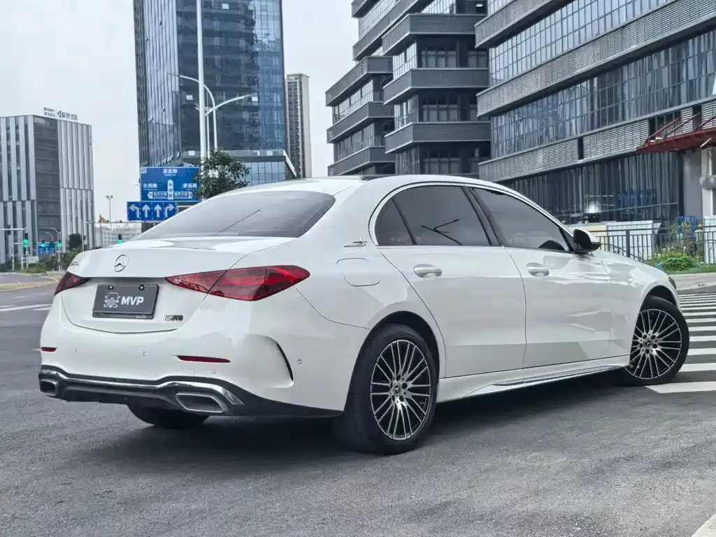 Mercedes-Benz C-Class — фото 4