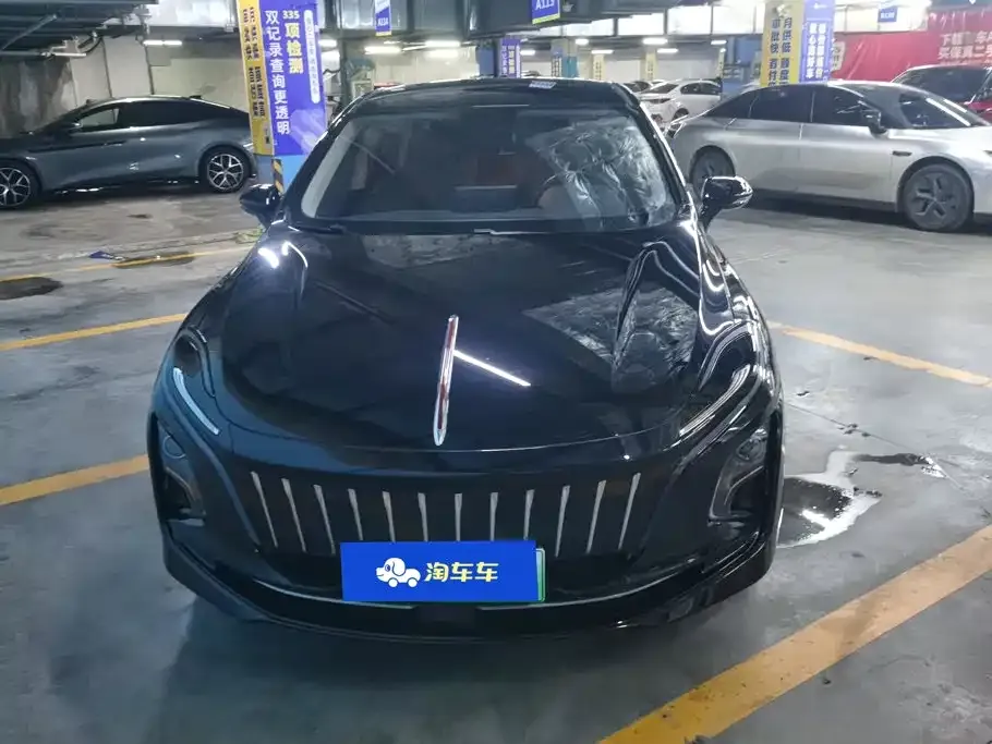 Hongqi E-QM5 — фото 6