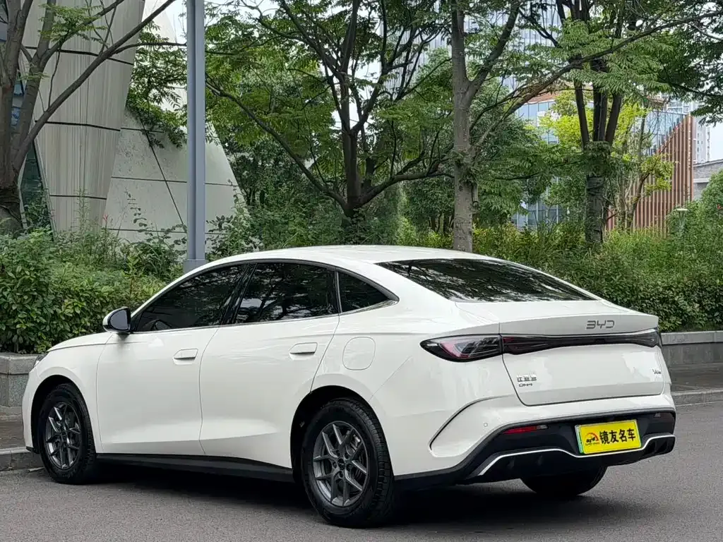 BYD Seal 06 — фото 9