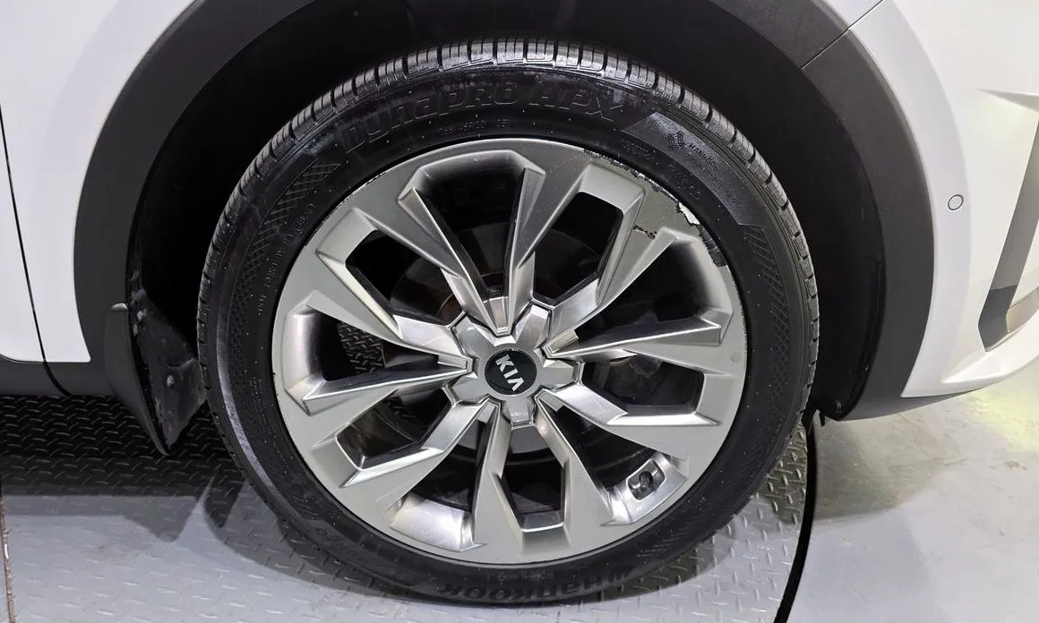 Kia Sorento — фото 3