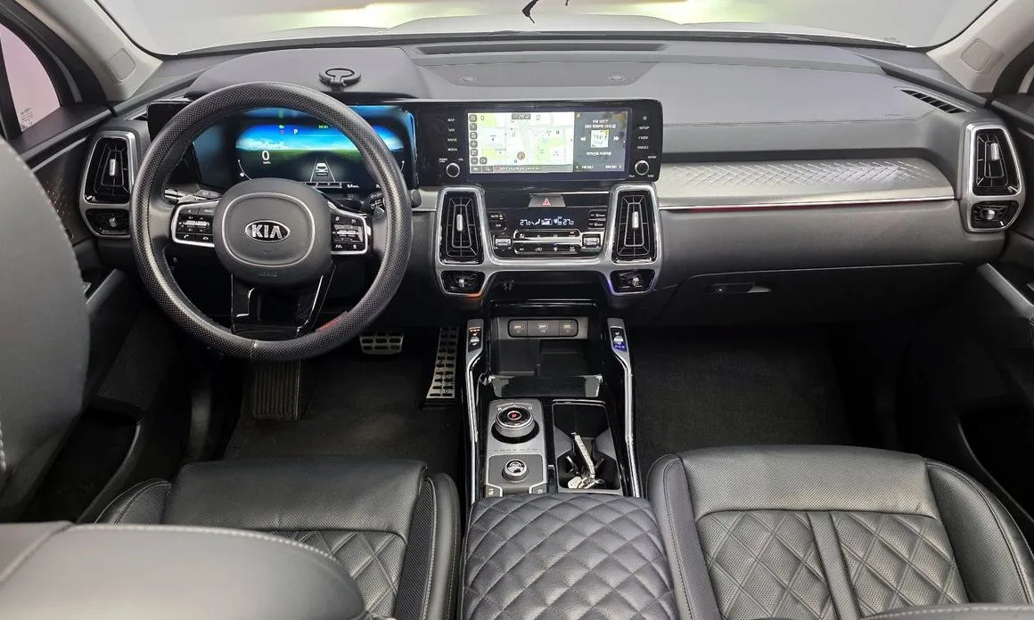 Kia Sorento — фото 4