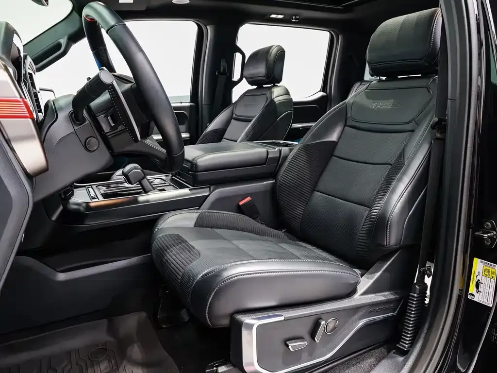 Ford F-150 Raptor — фото 9