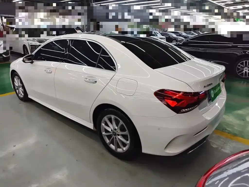 Mercedes-Benz A-Class — фото 10