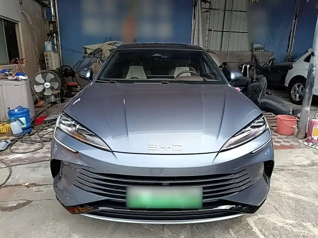 BYD Seal 07 DM-i — фото 7
