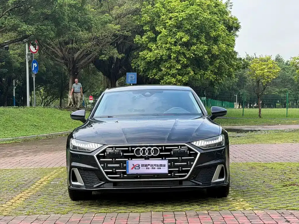Audi A7L — фото 6