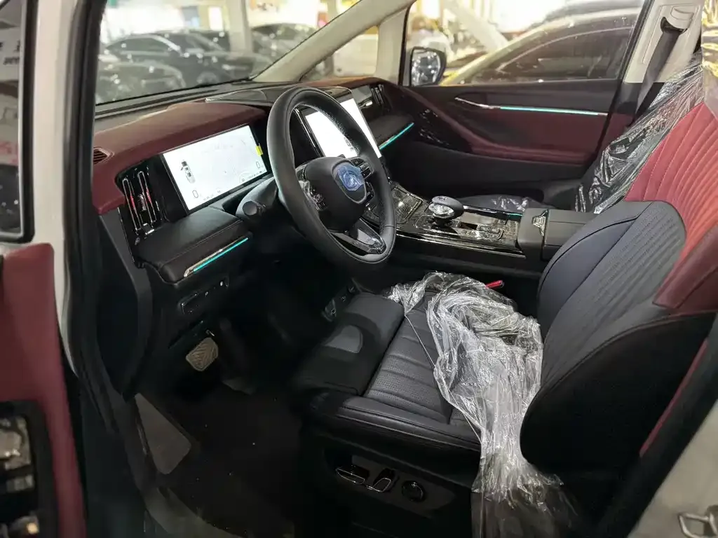 GAC Motor Trumpchi E9 — фото 2