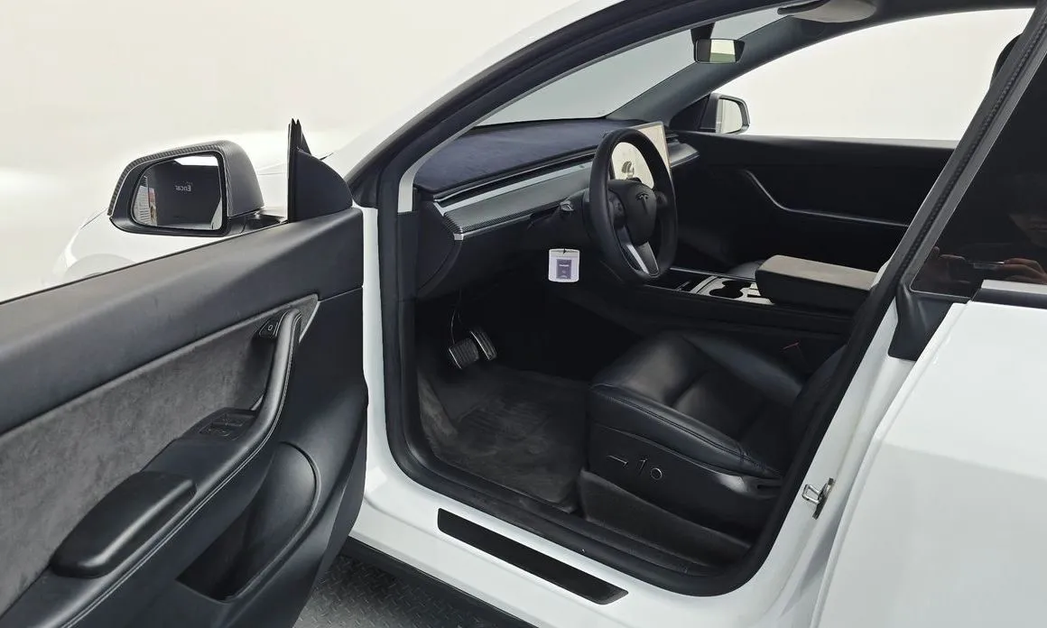 Tesla Model Y — фото 4