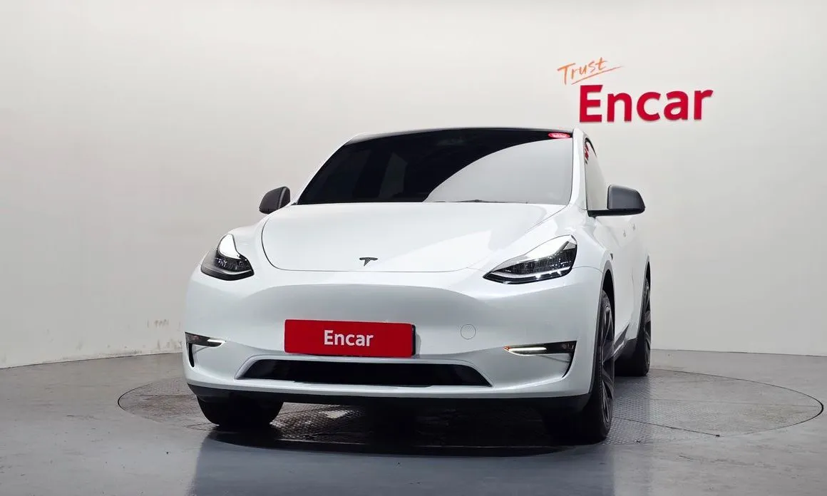 Tesla Model Y — фото 7