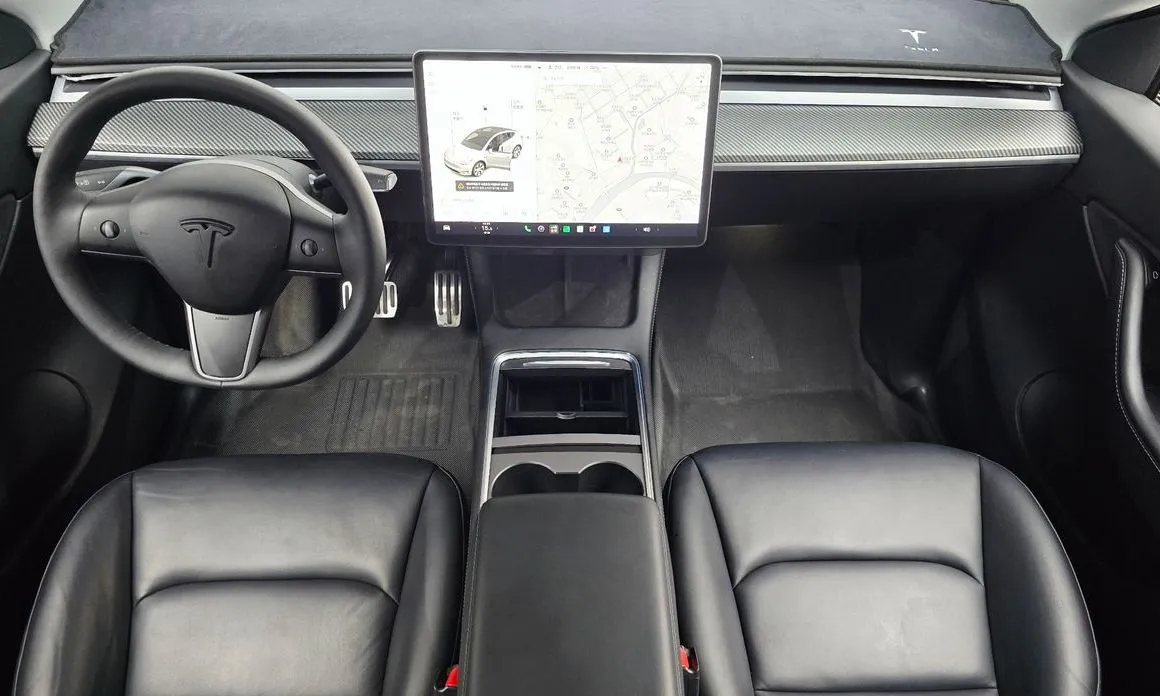Tesla Model Y — фото 9