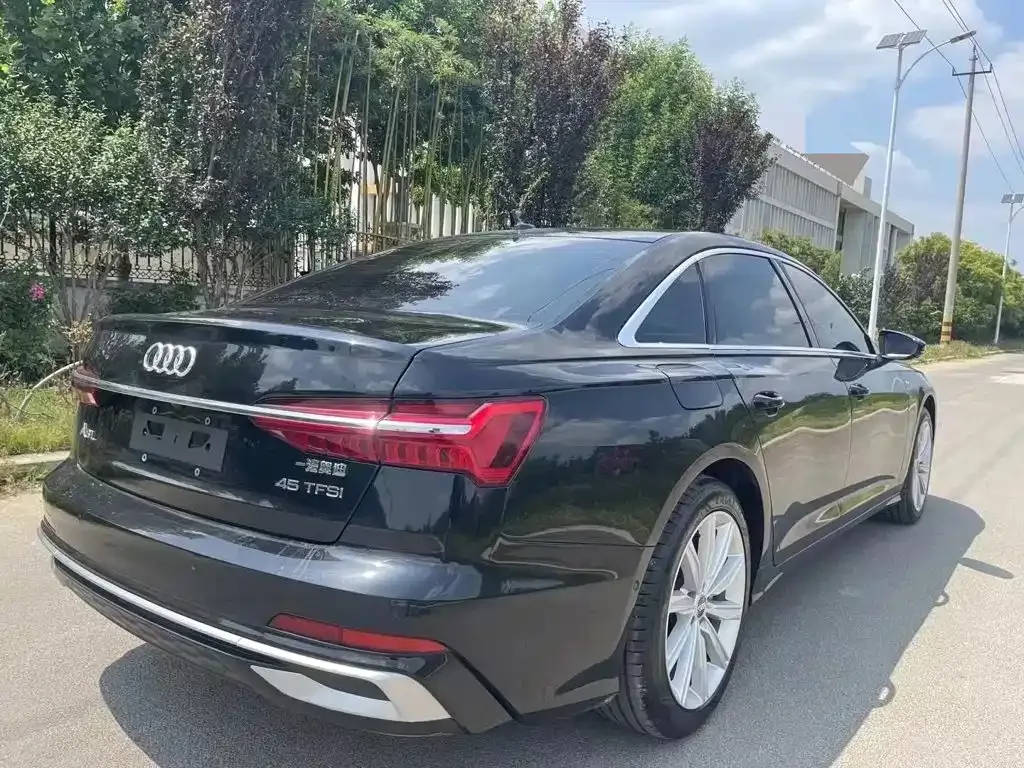 Audi A6L — фото 3