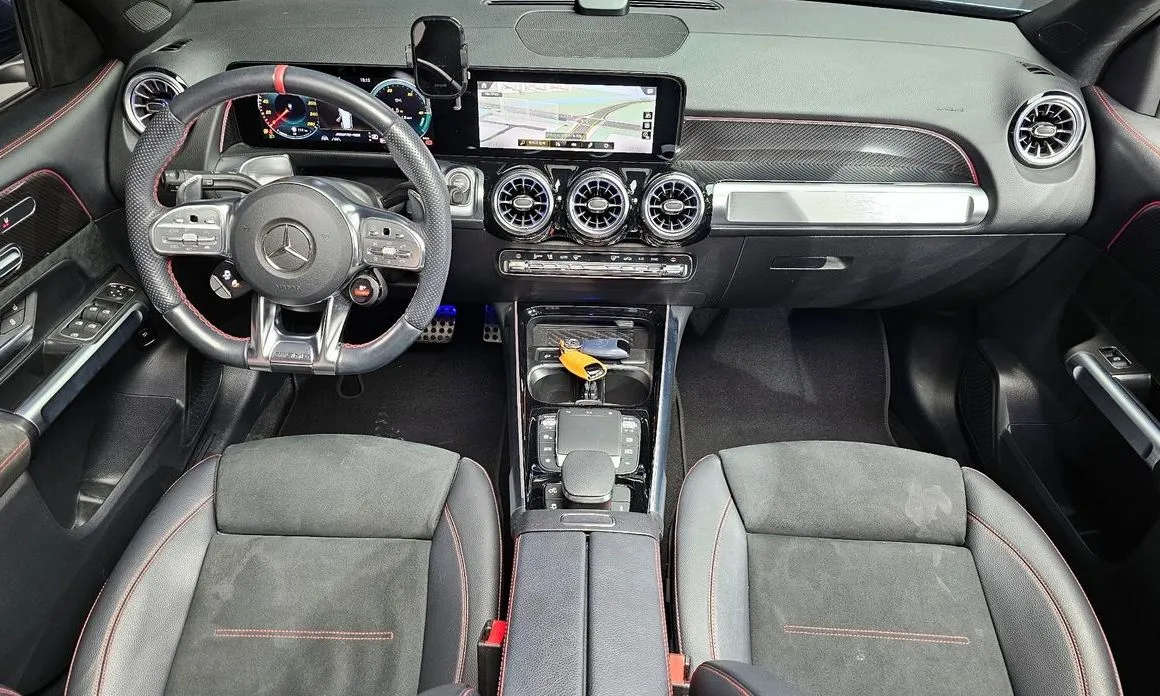 Mercedes-Benz GLB-Class — фото 2