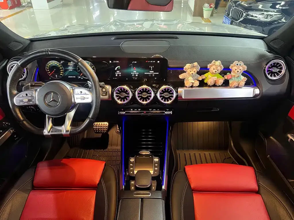Mercedes-Benz GLB AMG — фото 8