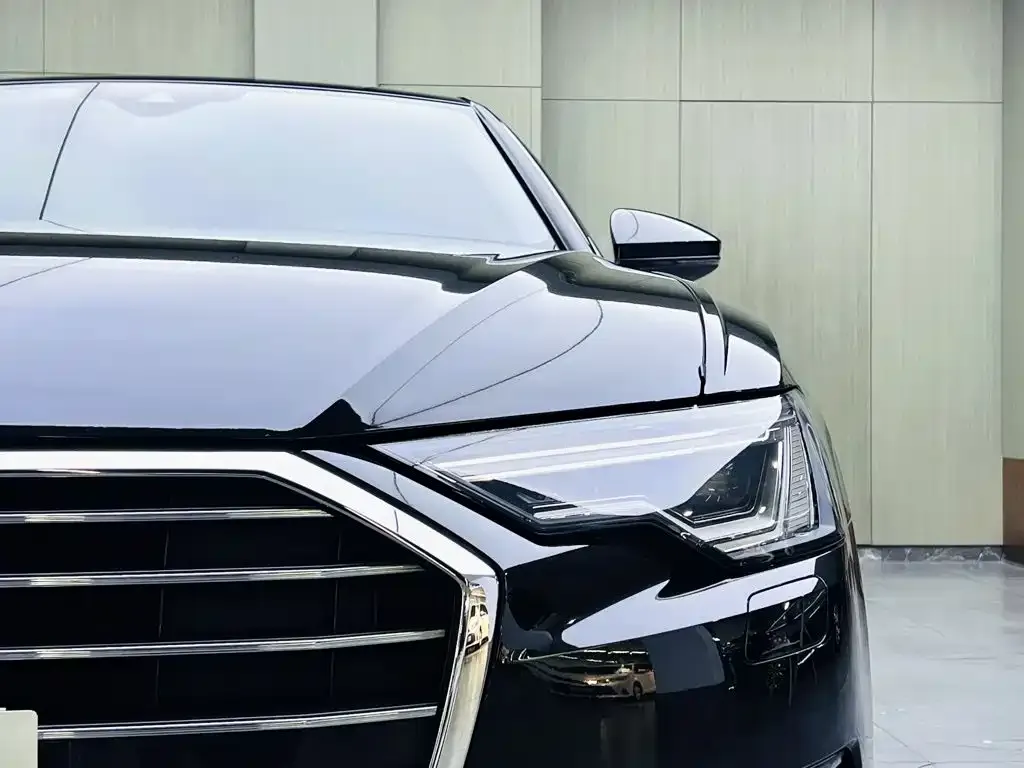 Audi A6L — фото 6