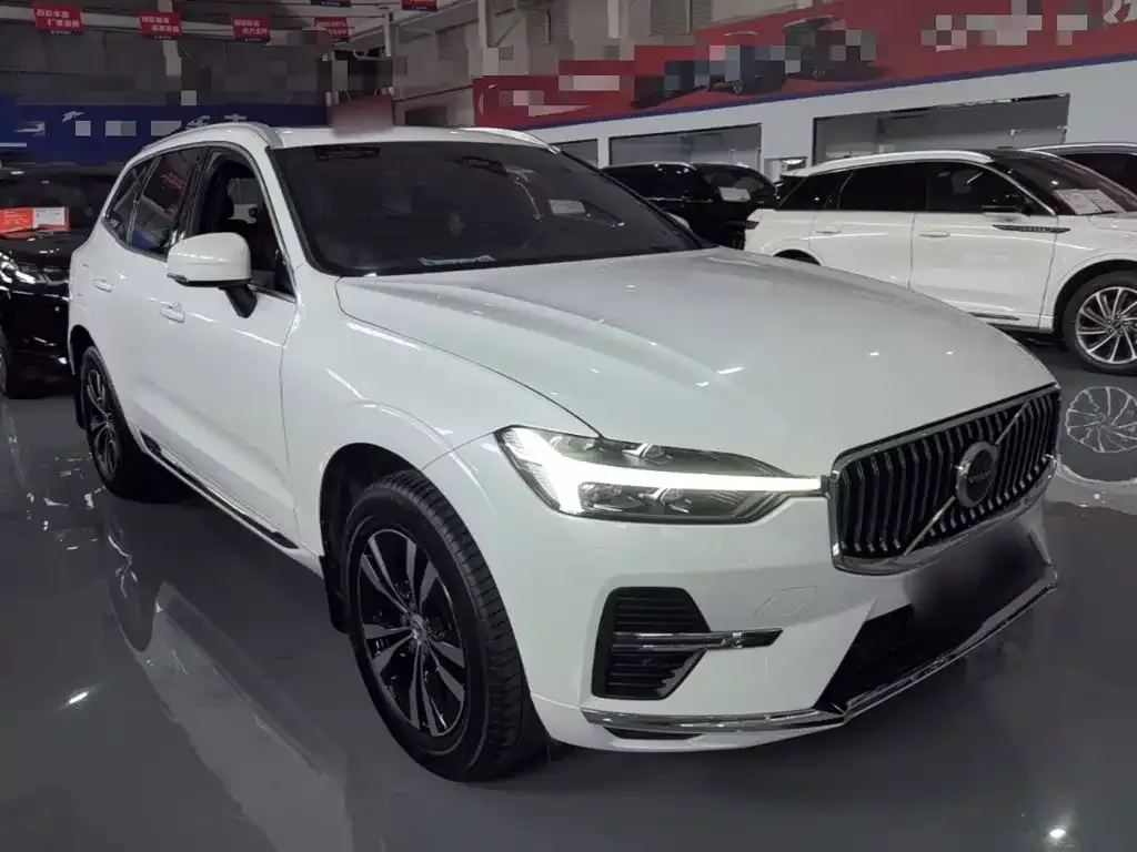 Volvo XC60 — фото 3