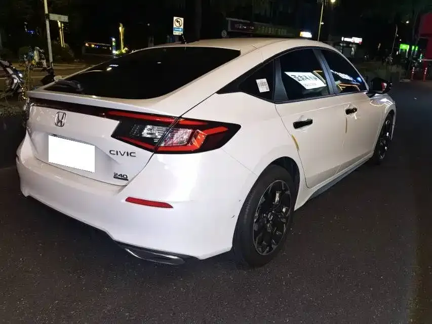 Honda Civic — фото 6
