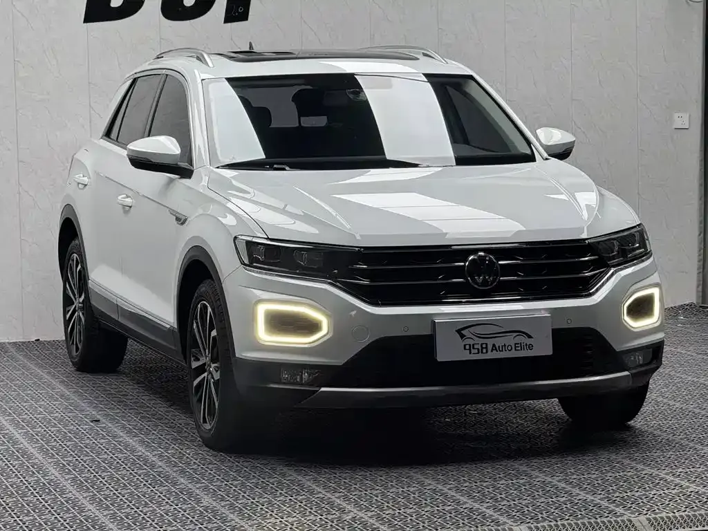 Volkswagen T-Roc — фото 5