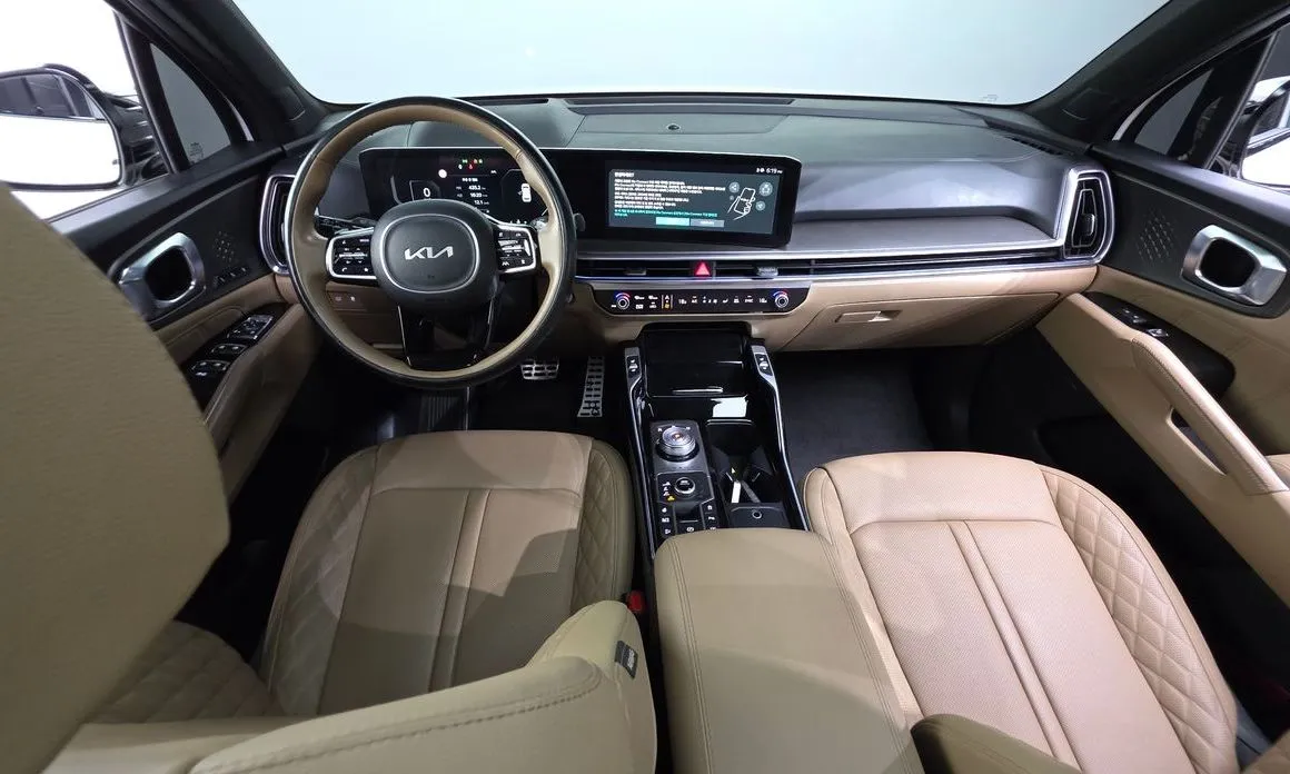 Kia Sorento — фото 5