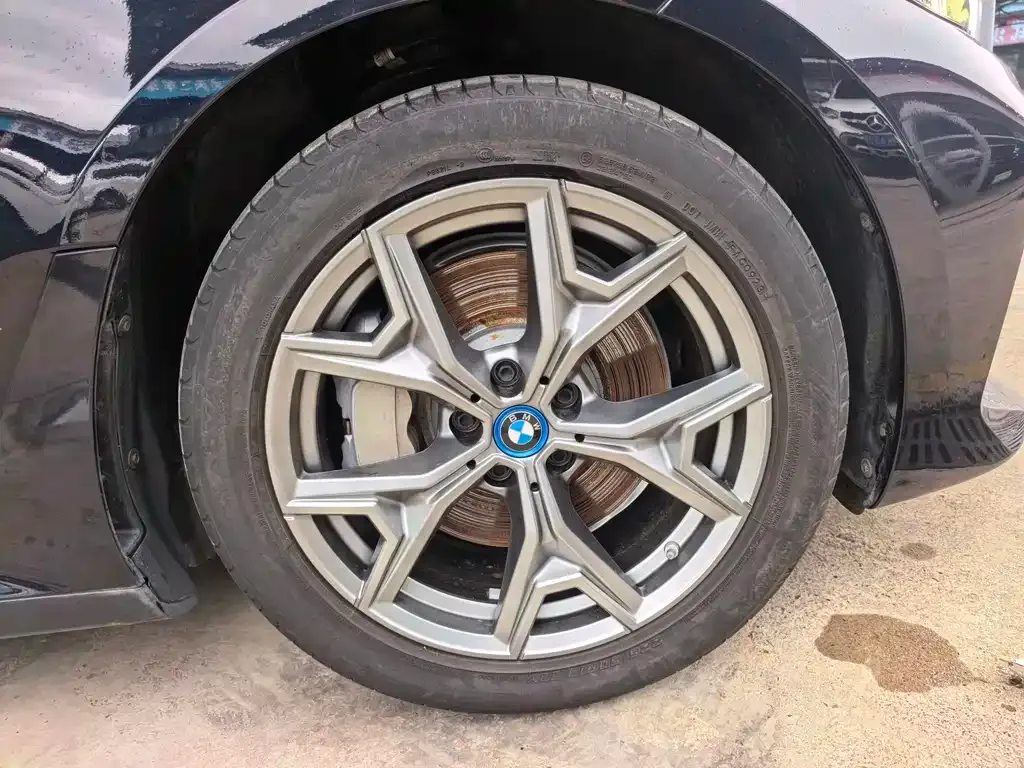 BMW i3 — фото 10