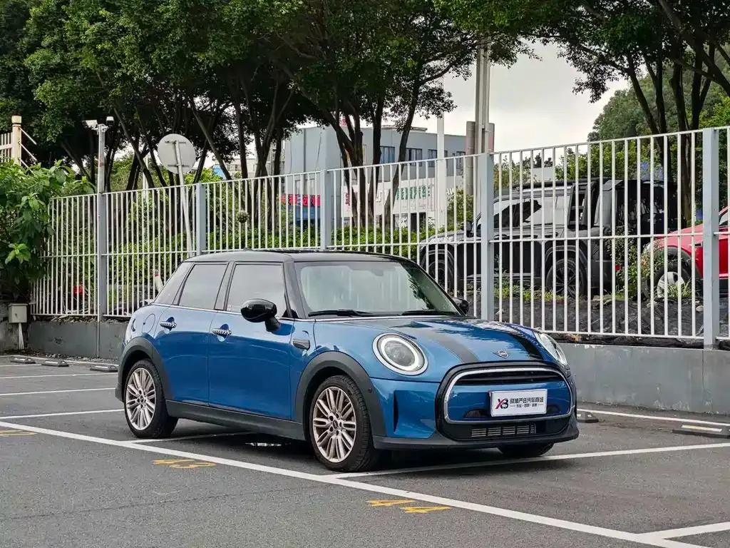 MINI Cooper (3-door) — фото 10