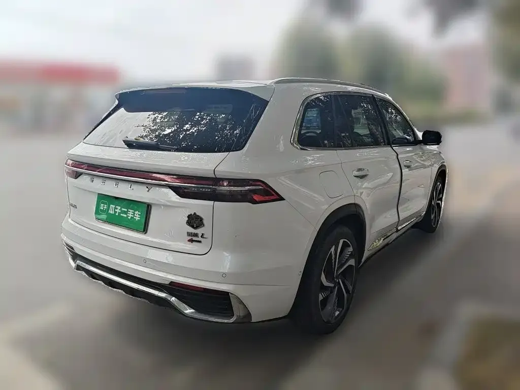 Geely Xingyue L — фото 9