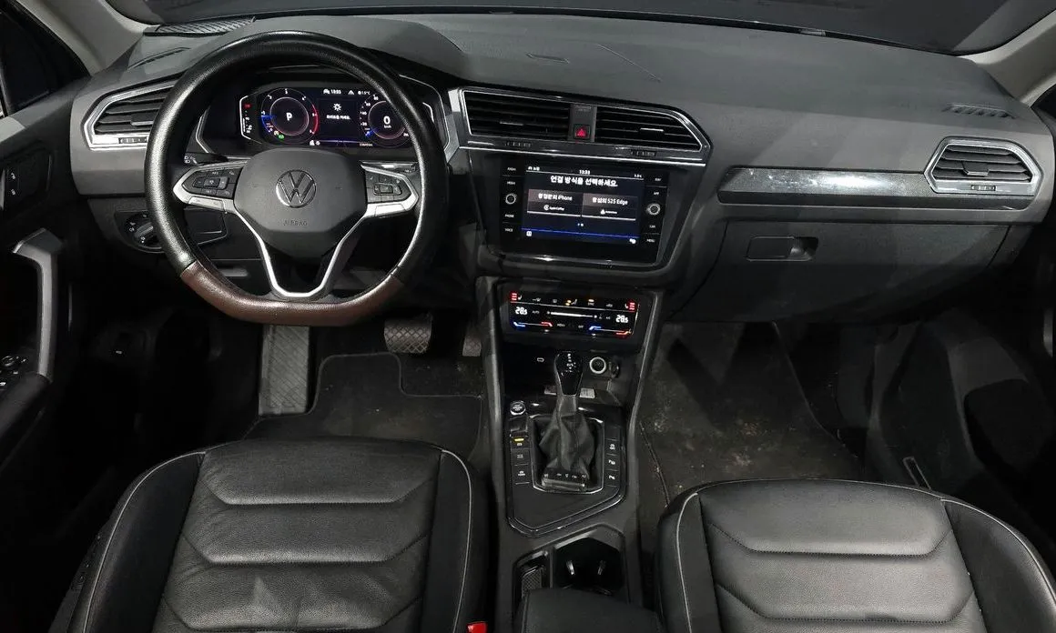 Volkswagen Tiguan — фото 2