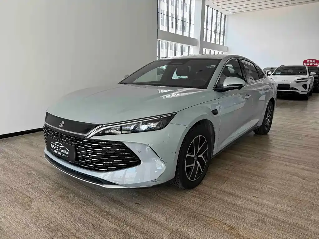 BYD Qin L — фото 1