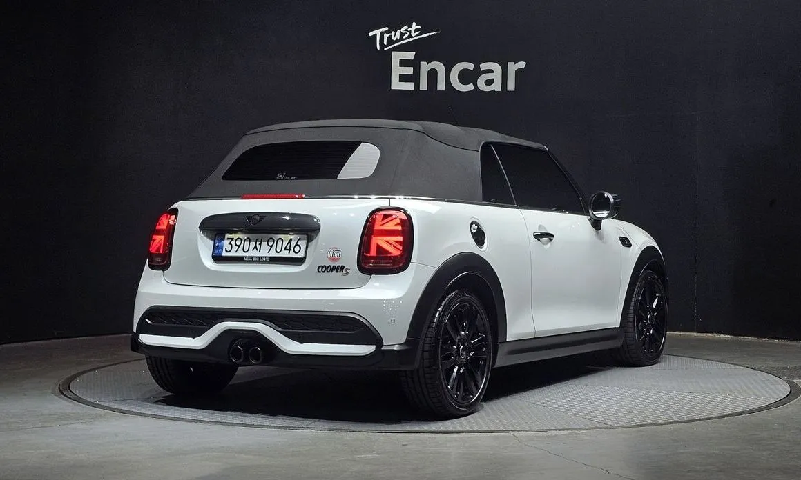 Mini Cooper Convertible — фото 2