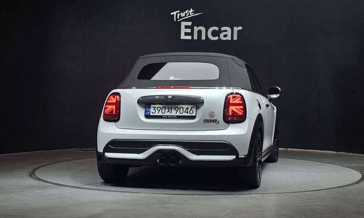 Mini Cooper Convertible — фото 3