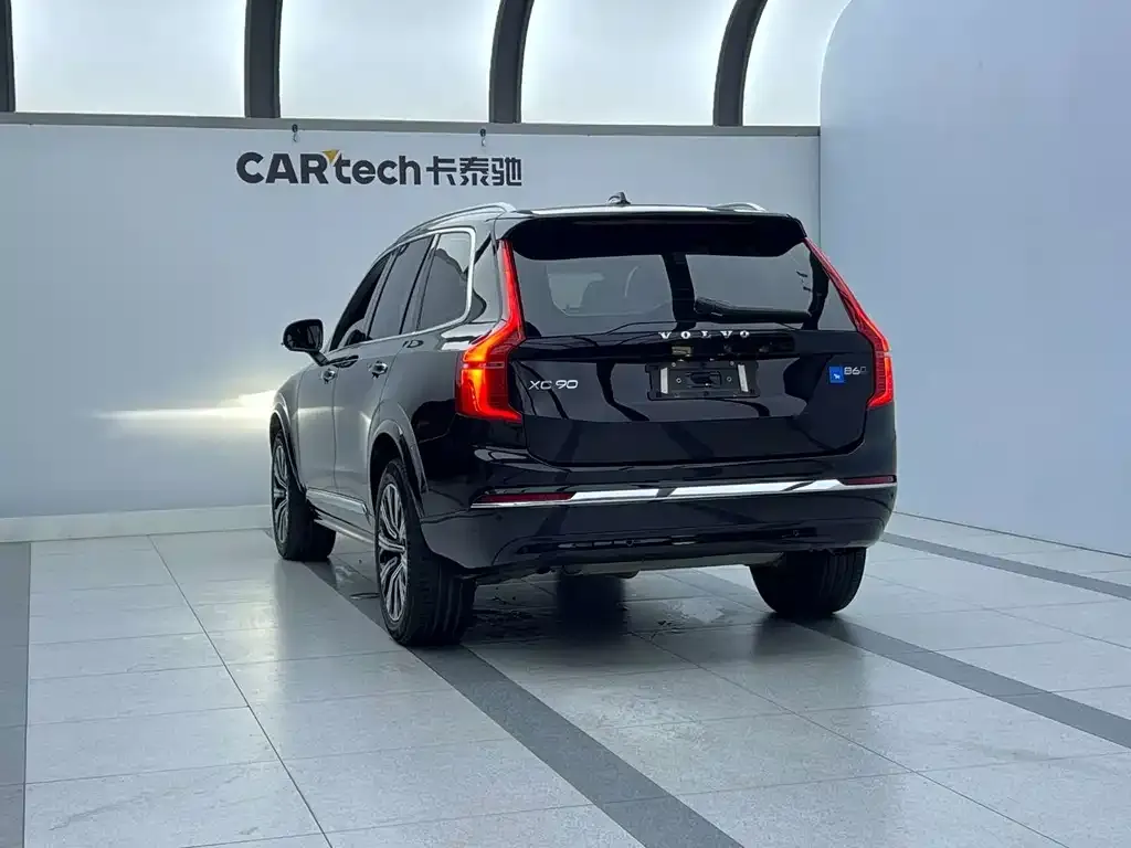 Volvo XC90 — фото 3