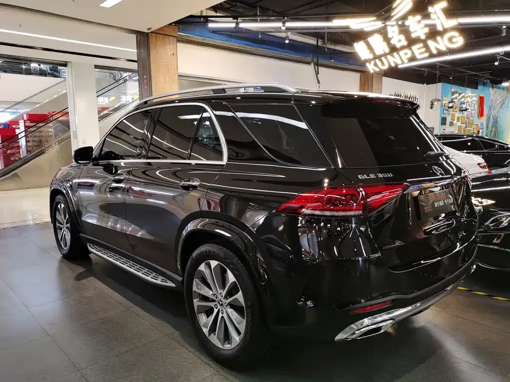 Mercedes-Benz GLE (Import) — фото 4
