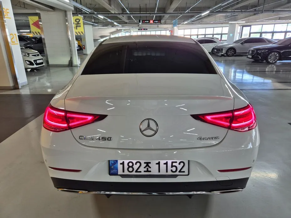 Mercedes-Benz CLS-Class — фото 7