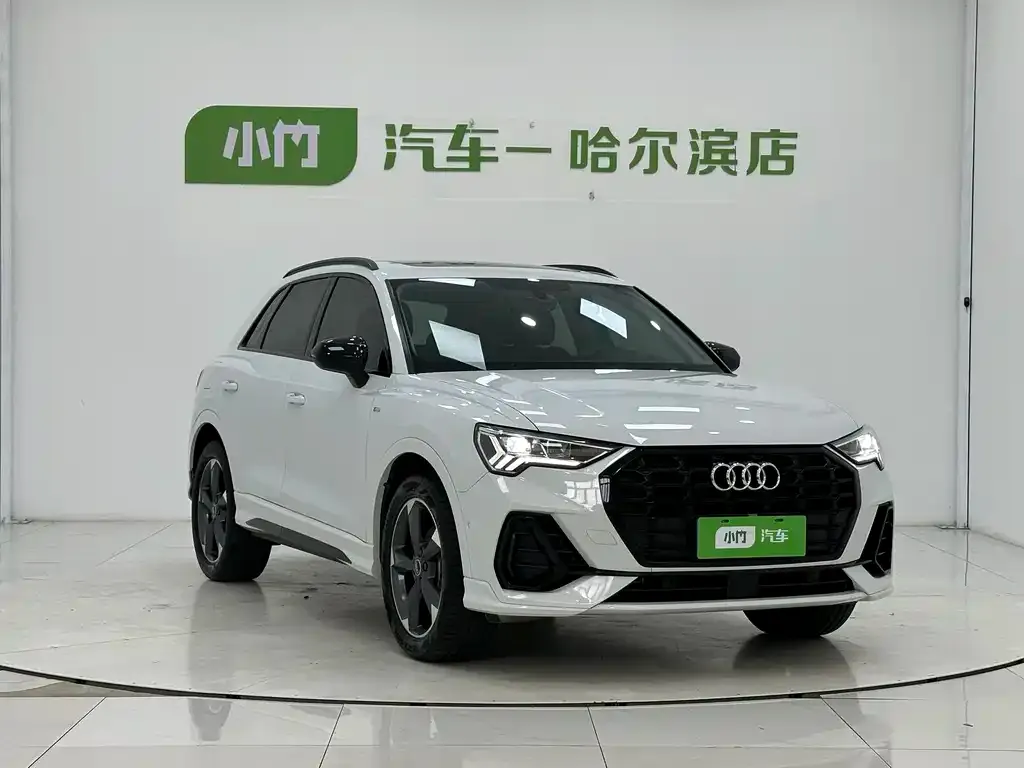 Audi Q3 — фото 4