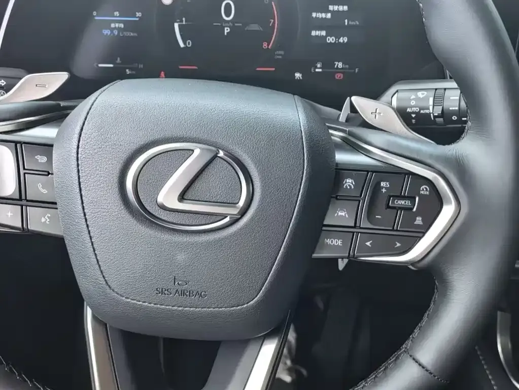 Lexus RX — фото 6