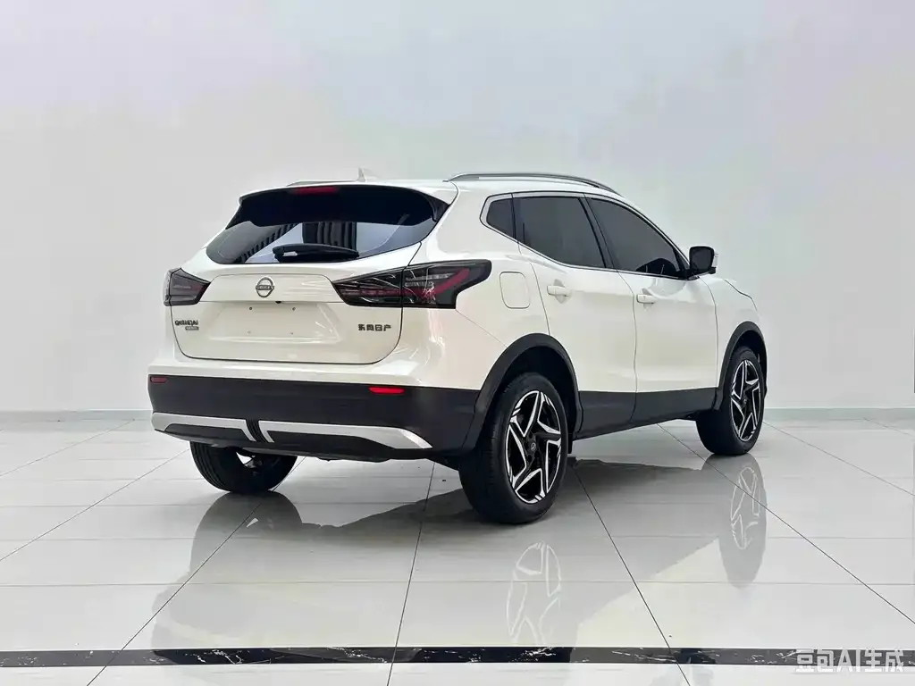 Nissan Qashqai — фото 2