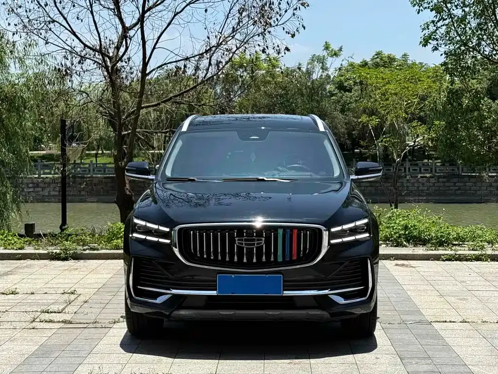 Geely Xingyue L — фото 8