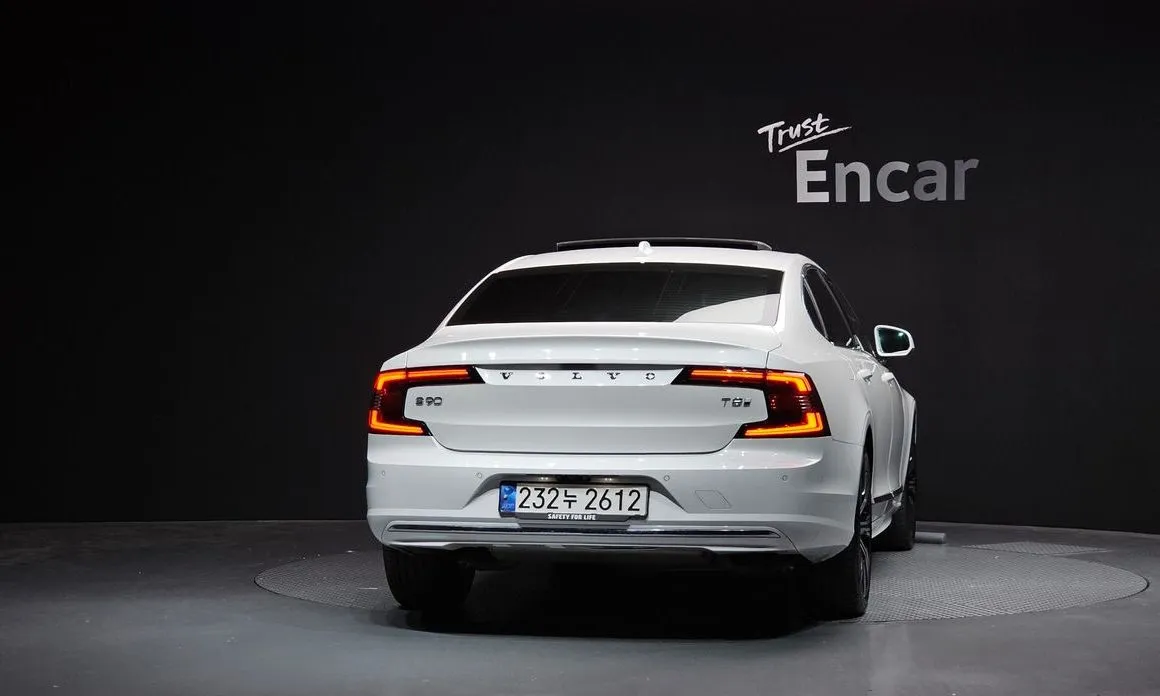 Volvo S90 — фото 2
