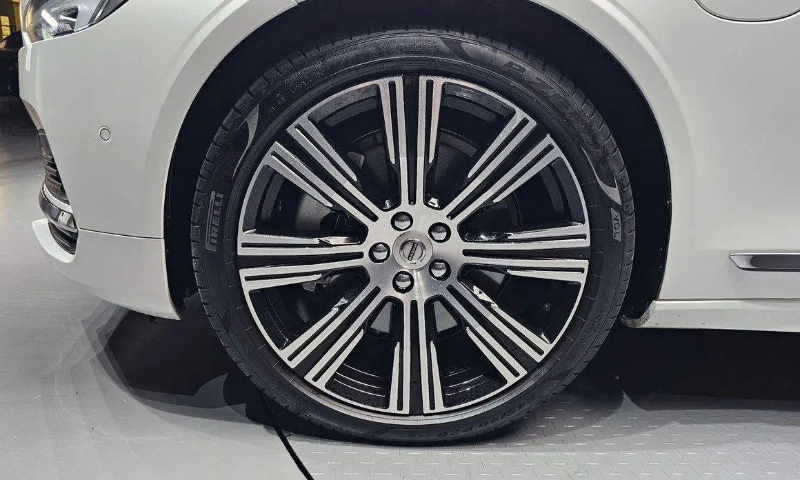 Volvo S90 — фото 8