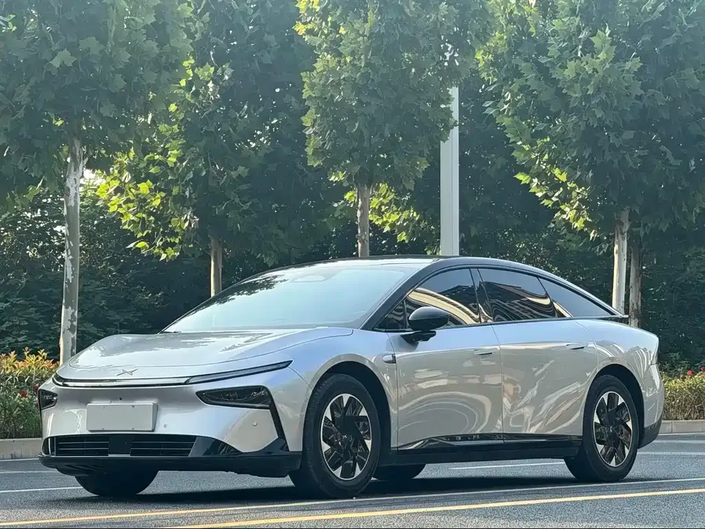 XPeng P7+ — фото 1