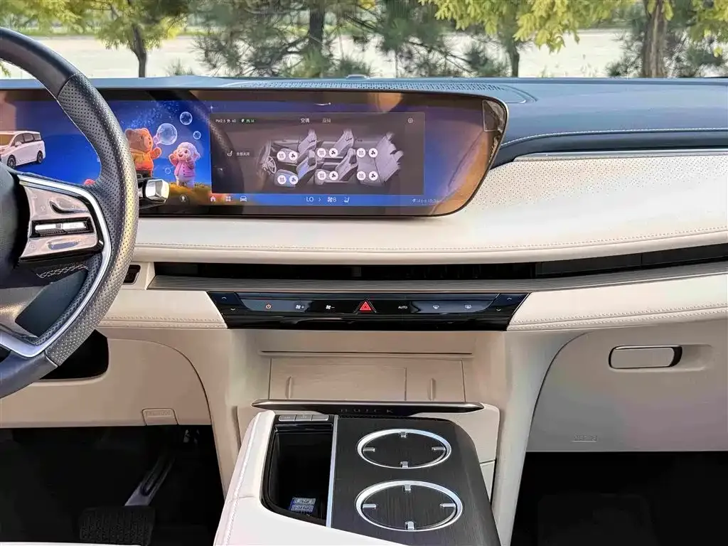 Buick GL8 Hybrid — фото 4
