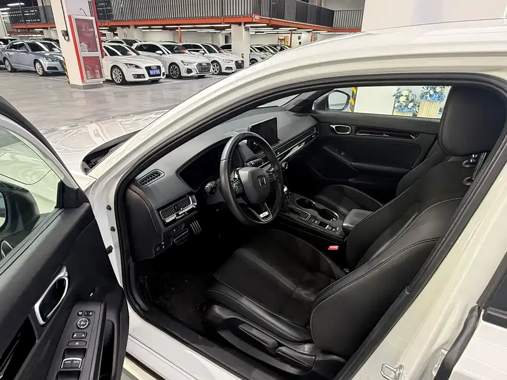 Honda Civic — фото 4