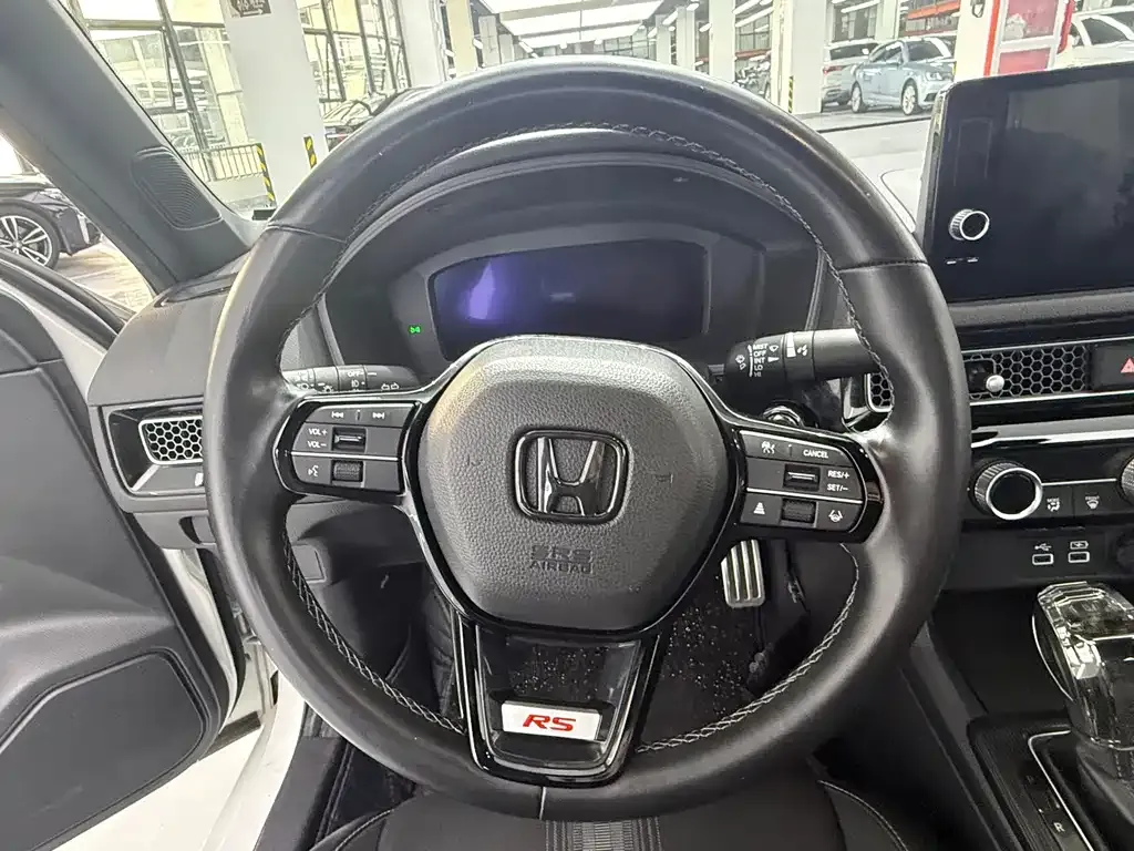 Honda Civic — фото 10